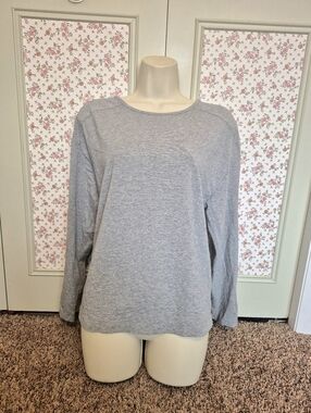 Member's Mark Active Tee Light Gray Women's Long-Sleeve Crewneck Shirt Size M